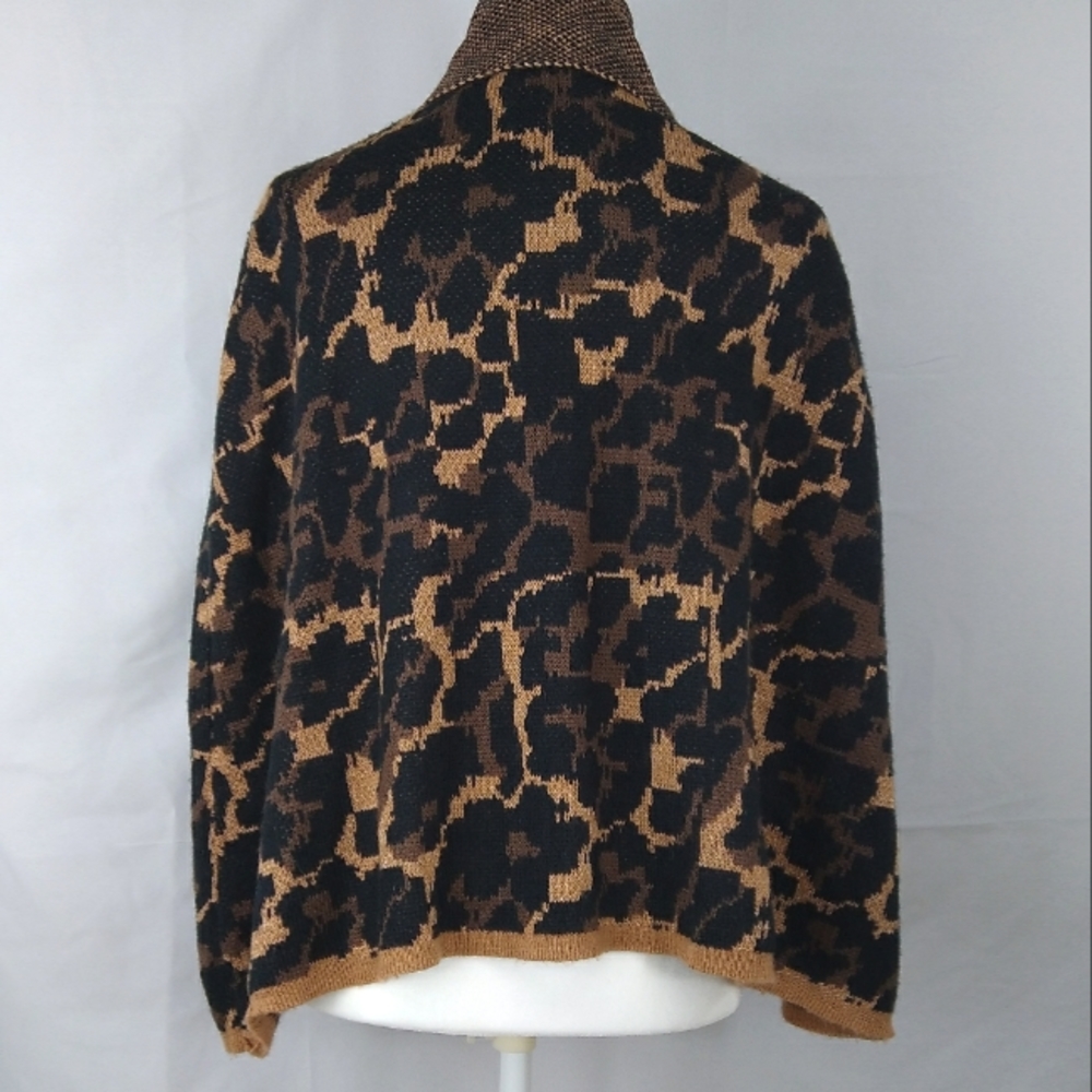 Betsey Johnson Leopard Shawl Cape Sweater O/S